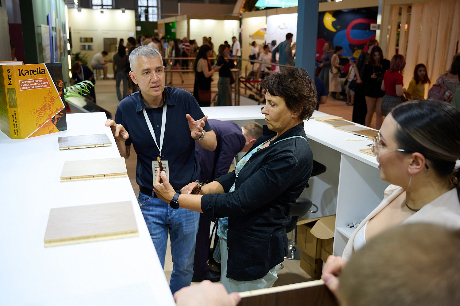 Карелия-Упофлор СиАйЭс – специальный партнер Московской недели интерьера и дизайна в ЦВЗ "Манеж"